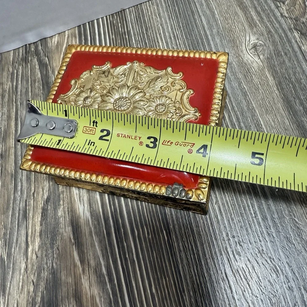 VTG Brass Trinket Box Red With Gold Tone Flowers With Red‎ Velvet Lining Ornate